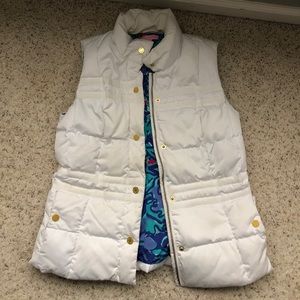 White barely worn Lilly Pulitzer puffy vest